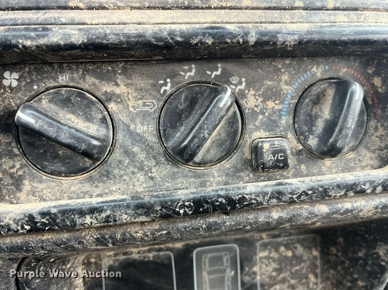 image for item LD9931 1998 Jeep Grand Cherokee Laredo SUV