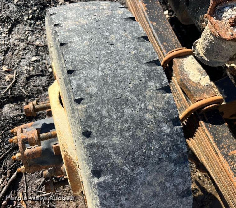 image for item LD9933 2006 Chevrolet C5500 truck cab and chassis