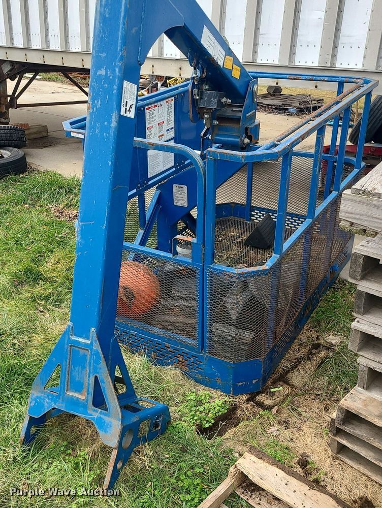 image for item LE9291 2018 Manitex 6001231-001 ARM man basket