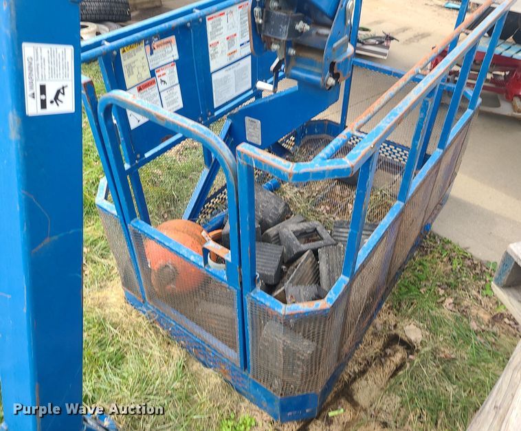 image for item LE9291 2018 Manitex 6001231-001 ARM man basket