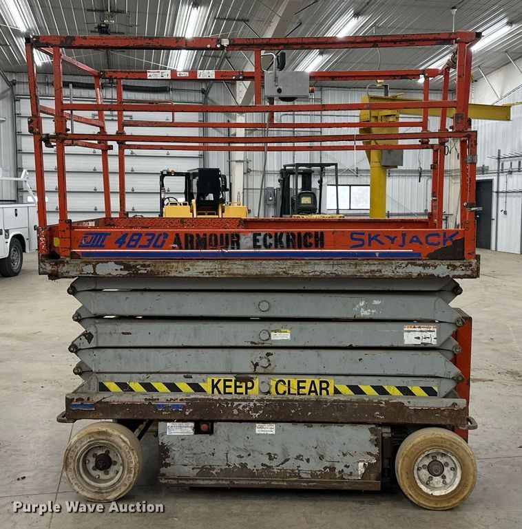 image for item LH9040 Skyjack  4830 scissor lift