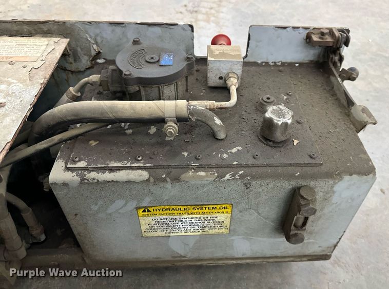 image for item LH9040 Skyjack  4830 scissor lift