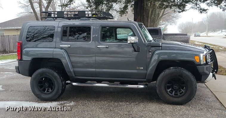 image for item LJ9499 2008 Hummer H3 SUV