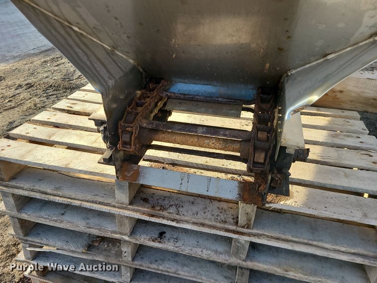 image for item LJ9504 Buyers  Salt Dogg spreader