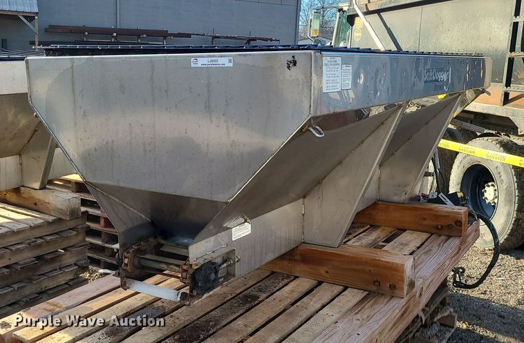 image for item LJ9505 Buyers Salt Dogg spreader