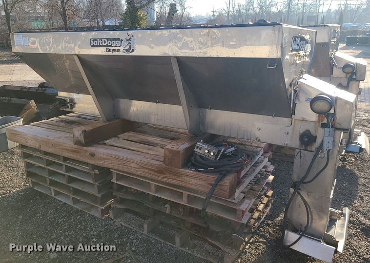 image for item LJ9505 Buyers Salt Dogg spreader