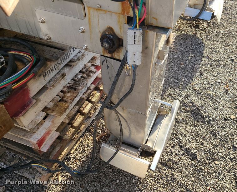 image for item LJ9505 Buyers Salt Dogg spreader