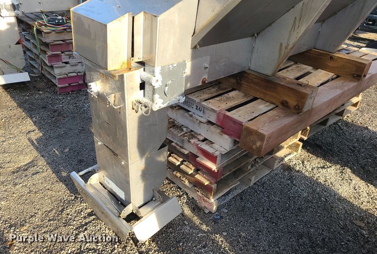 image for item LJ9505 Buyers Salt Dogg spreader