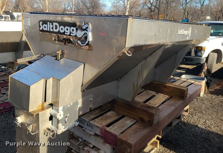 image for item LJ9505 Buyers Salt Dogg spreader
