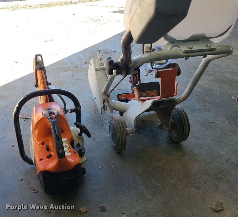 image for item LJ9521 Stihl TS420 concrete saw