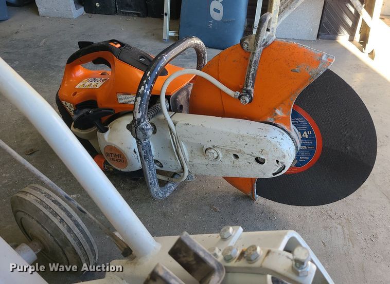 image for item LJ9521 Stihl TS420 concrete saw