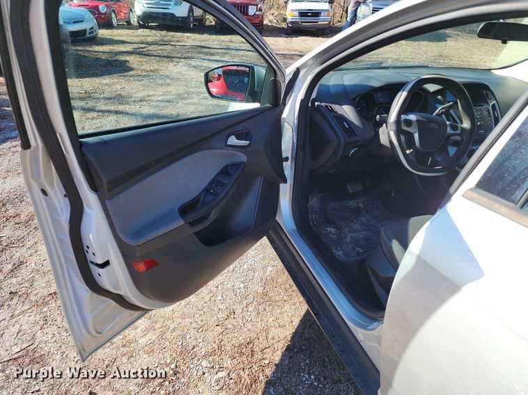 image for item LJ9526 2013 Ford Focus SE 