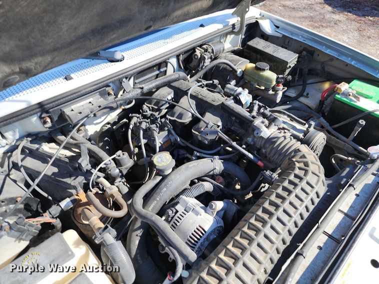 image for item LJ9527 1997 Ford Ranger SuperCab pickup truck