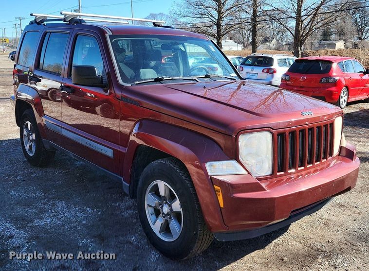 image for item LJ9528 2008 Jeep Liberty SUV
