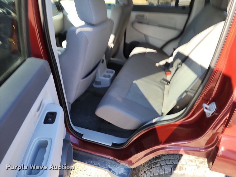 image for item LJ9528 2008 Jeep Liberty SUV