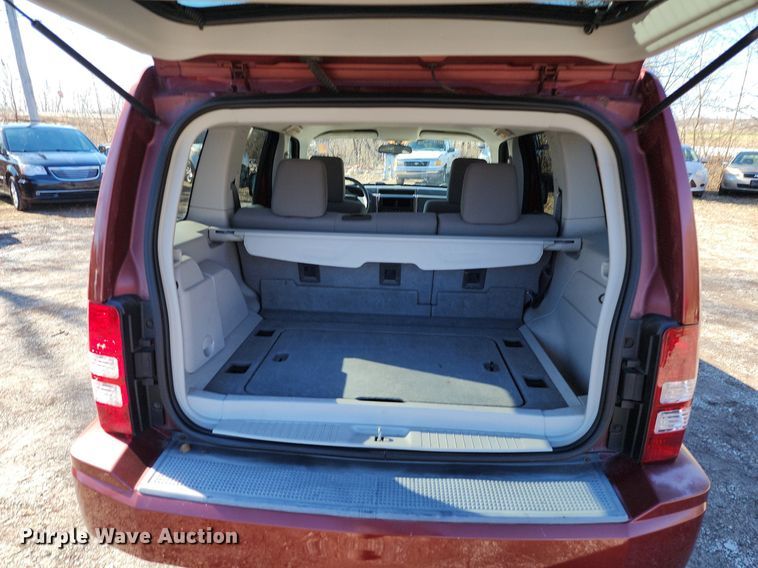 image for item LJ9528 2008 Jeep Liberty SUV