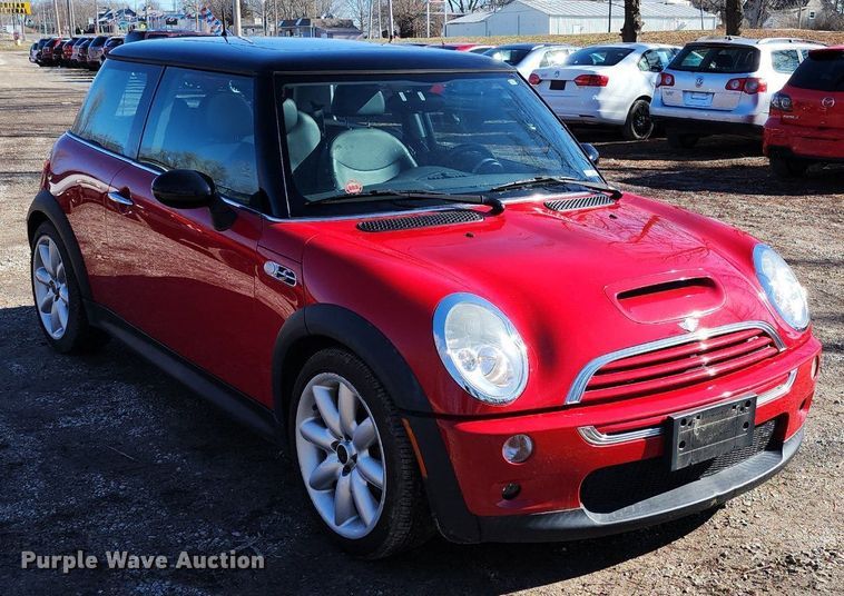 image for item LJ9530 2004 Mini Cooper S 