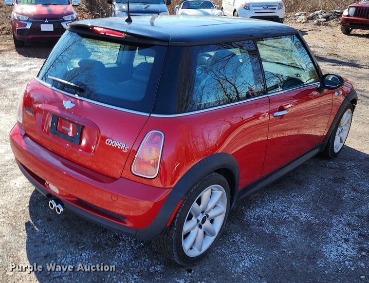 image for item LJ9530 2004 Mini Cooper S 