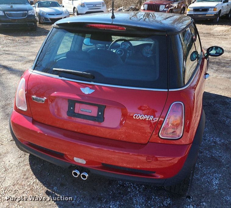 image for item LJ9530 2004 Mini Cooper S 