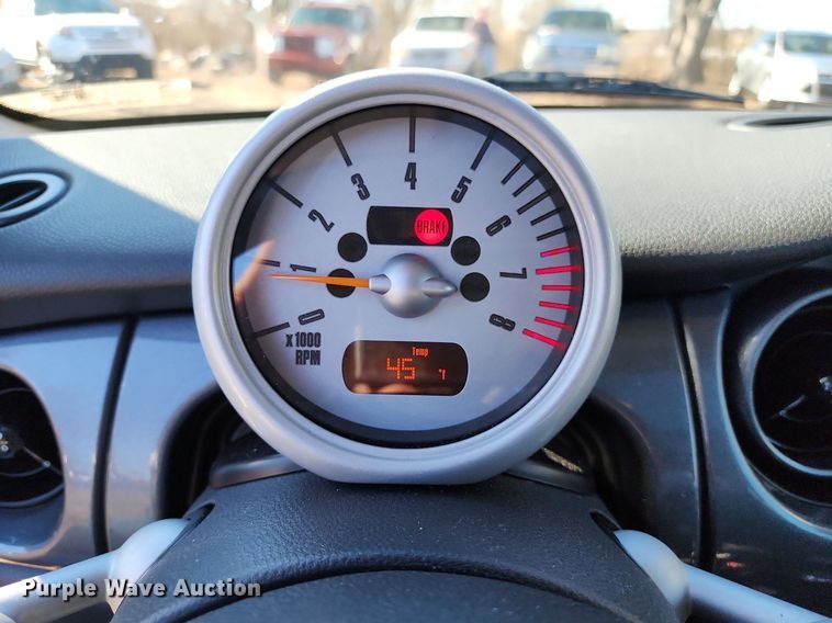 image for item LJ9530 2004 Mini Cooper S 