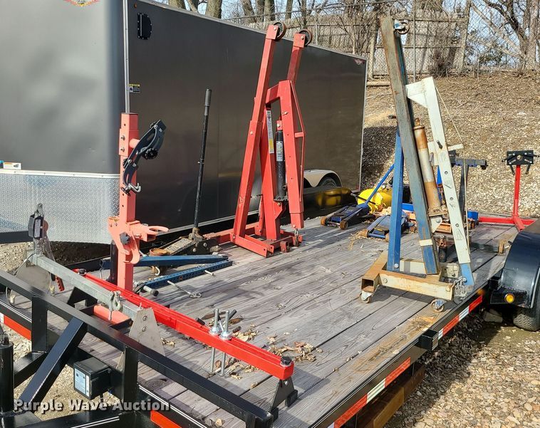 image for item LJ9535 Shop tools