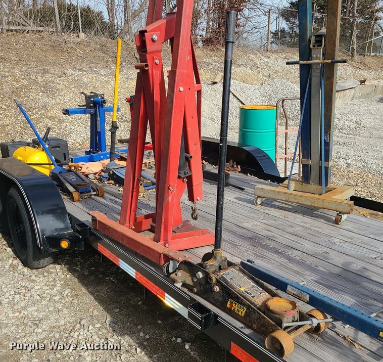 image for item LJ9535 Shop tools