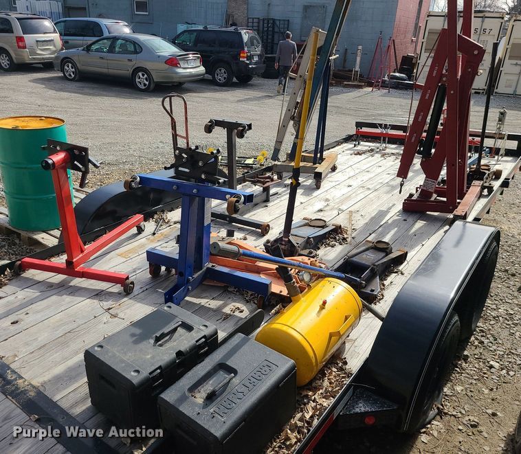 image for item LJ9535 Shop tools