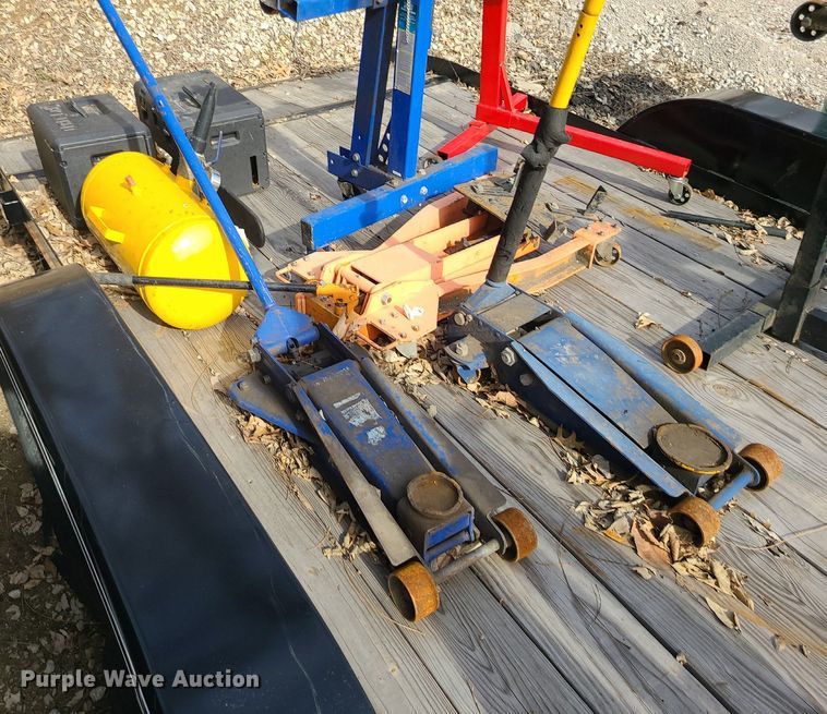 image for item LJ9535 Shop tools