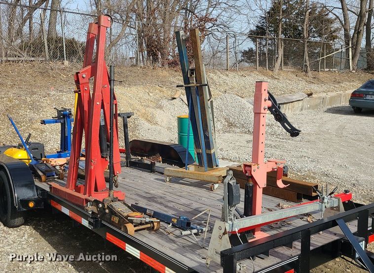 image for item LJ9535 Shop tools