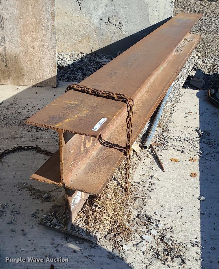 image for item LJ9539 (2) steel I-beams