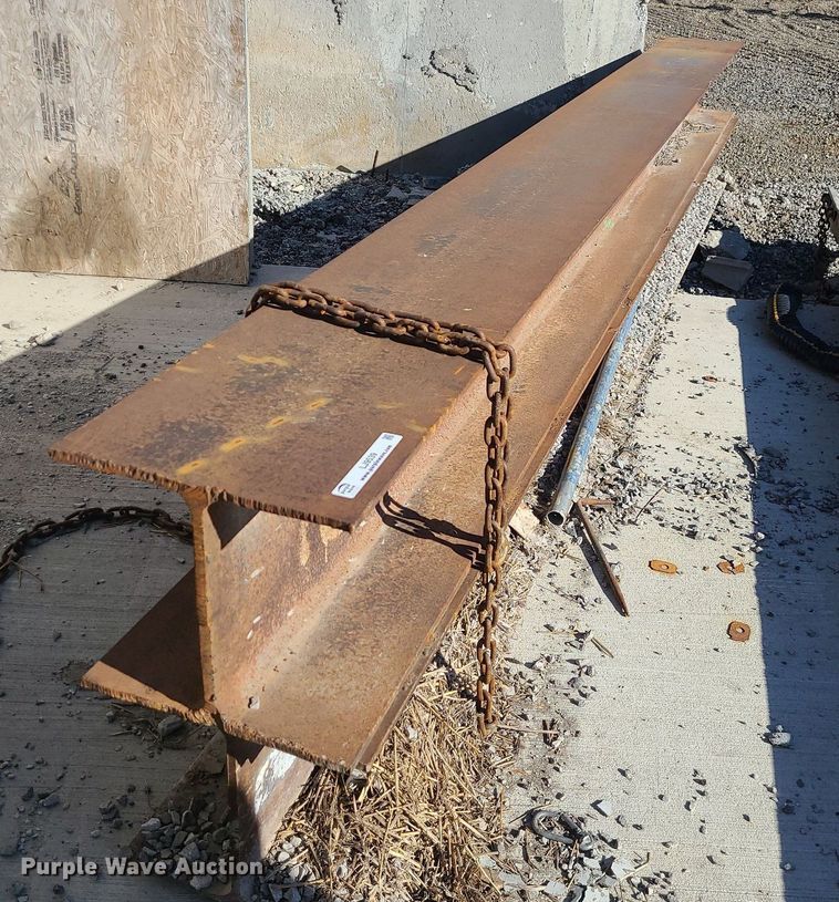 image for item LJ9539 (2) steel I-beams