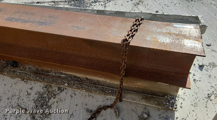 image for item LJ9539 (2) steel I-beams