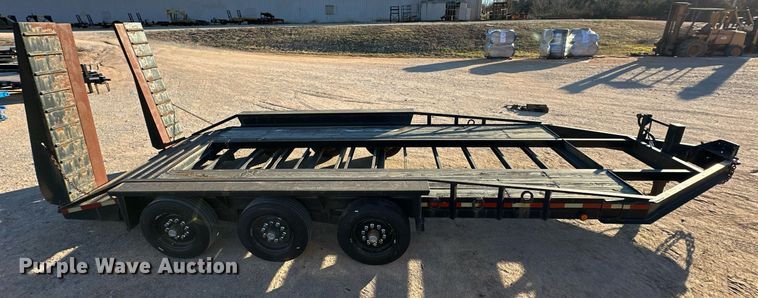 image for item LK9774 2009 Belshe  T18-3EP equipment trailer