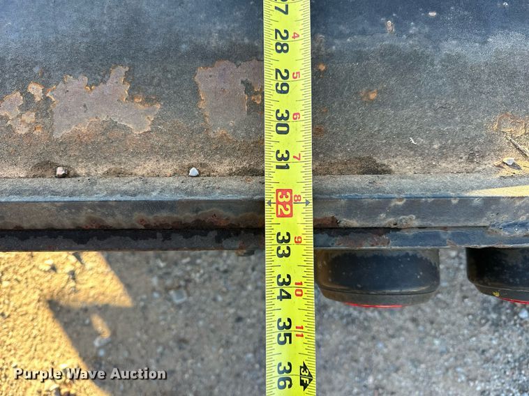 image for item LK9774 2009 Belshe  T18-3EP equipment trailer