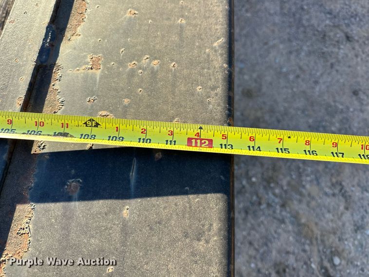 image for item LK9774 2009 Belshe  T18-3EP equipment trailer