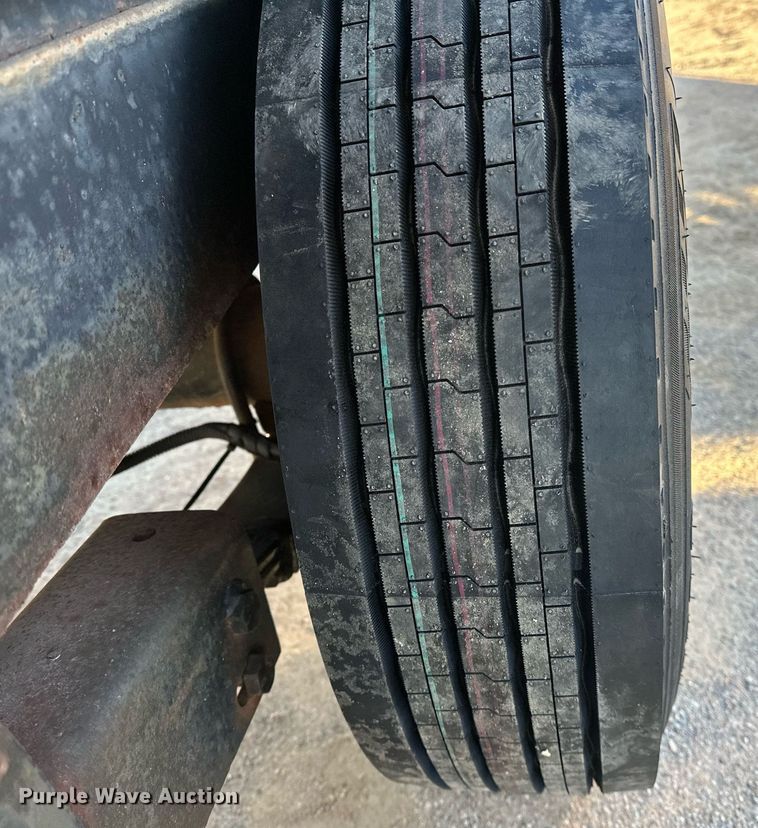 image for item LK9774 2009 Belshe  T18-3EP equipment trailer