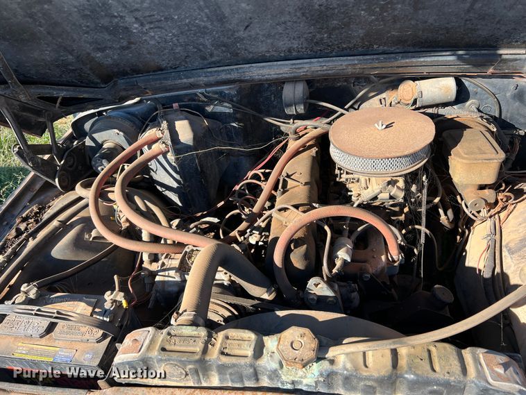 image for item LV9161 1981 Jeep J10 pickup truck