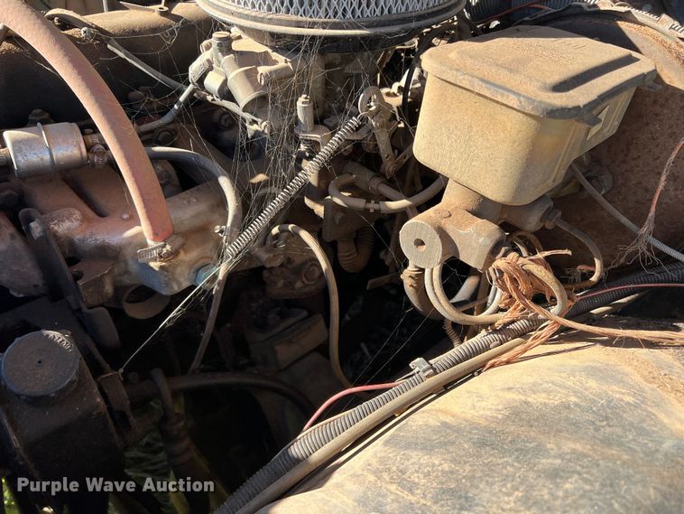 image for item LV9161 1981 Jeep J10 pickup truck