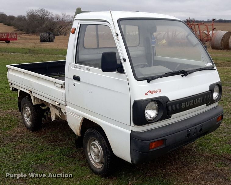 image for item LY9019 1990 Suzuki Carry 660 mini truck