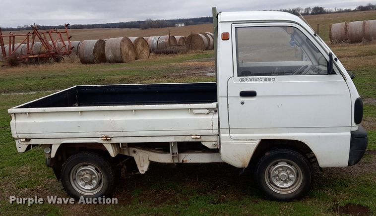 image for item LY9019 1990 Suzuki Carry 660 mini truck