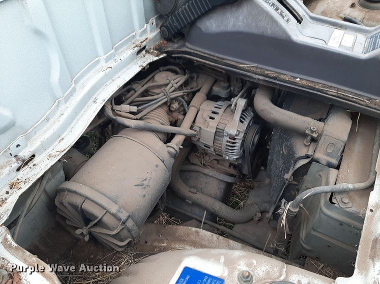 image for item LY9019 1990 Suzuki Carry 660 mini truck