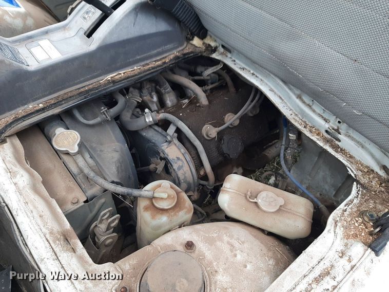 image for item LY9019 1990 Suzuki Carry 660 mini truck