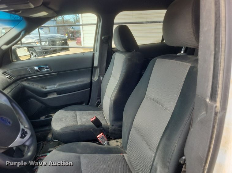 image for item MI9845 2014 Ford Explorer Police Interceptor SUV