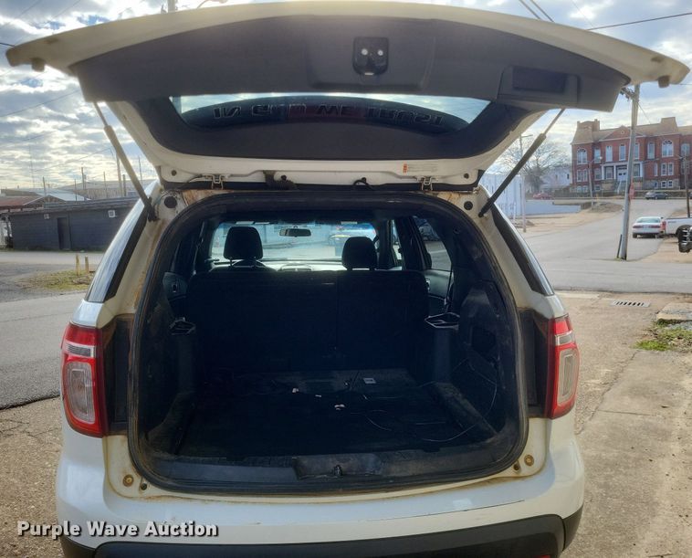 image for item MI9845 2014 Ford Explorer Police Interceptor SUV