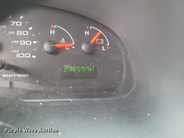 image for item MI9847 2007 Ford E350 Super Duty XLT police van