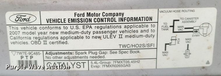 image for item MI9847 2007 Ford E350 Super Duty XLT police van