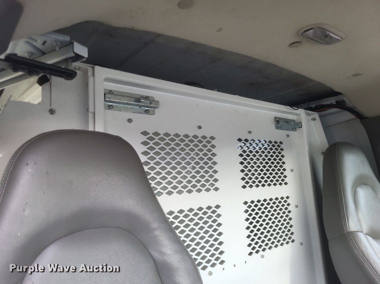 image for item MI9848 2007 Chevrolet Express  police van