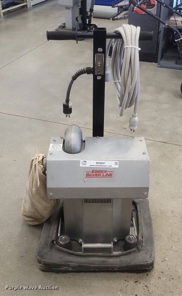 image for item MI9897 Essex Silverline 1218R floor sander