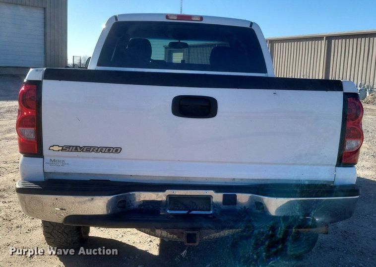 image for item MI9922 2006 Chevrolet Silverado 1500  Ext. Cab pickup truck