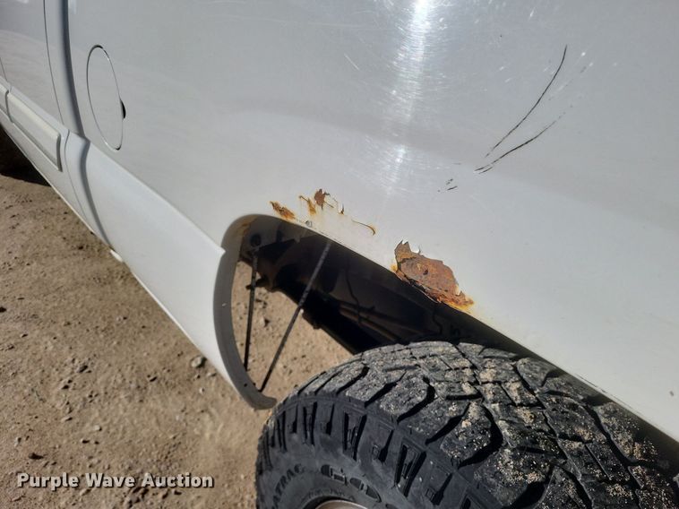 image for item MI9922 2006 Chevrolet Silverado 1500  Ext. Cab pickup truck